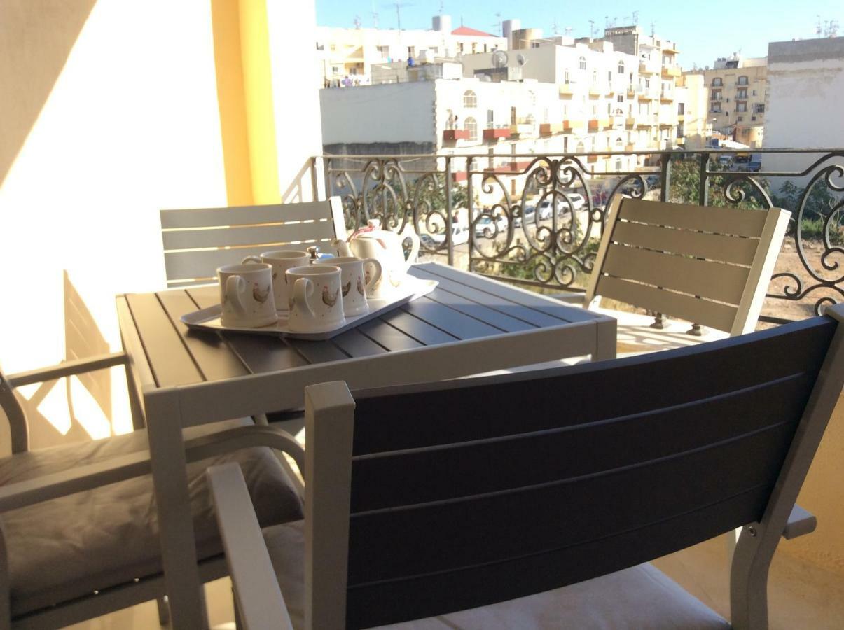 Comfort Apartment No. 16, Daffodil Court St. Paul's Bay Exterior foto